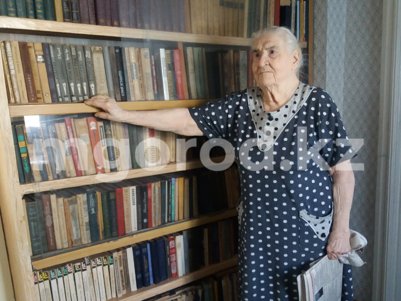100 лет готовится отметить старейший педагог ЗКО