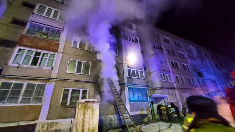 Шесть человек погибли при пожаре в Карагандинской области