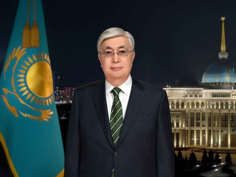 Дорогу осилит идущий: Токаев поздравил казахстанцев с Новым Годом