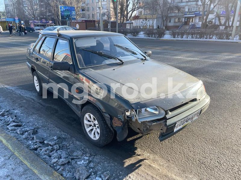 Двух подростков за день сбили в Уральске