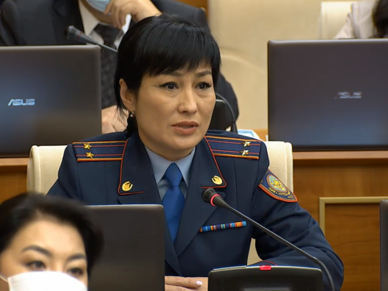 В их глазах было бесстрашие: полицейская рассказала, как обороняли здание ДП Алматы