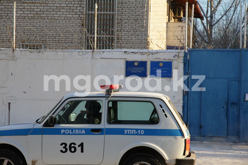 Серийного домушника задержали в Уральске