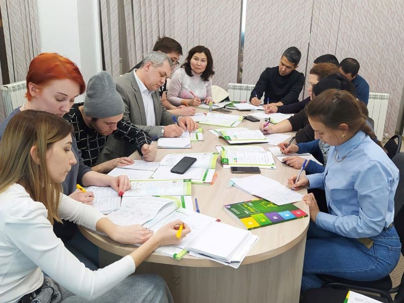 Бесплатные языковые курсы открылись в Атырау
