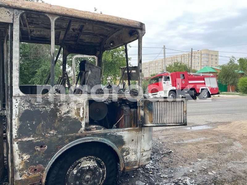 Автобус с детьми загорелся в Уральске