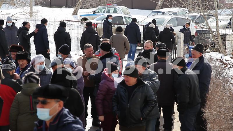 Сход жителей по переименованию села в ЗКО закончился скандалом