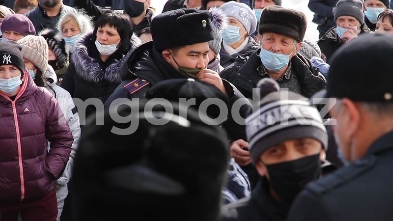 Сход жителей по переименованию села в ЗКО закончился скандалом