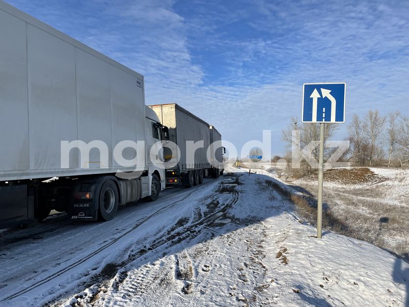 «Казахавтодор» предписания не устраняет: водители снова пожаловались на содержание дорог в ЗКО