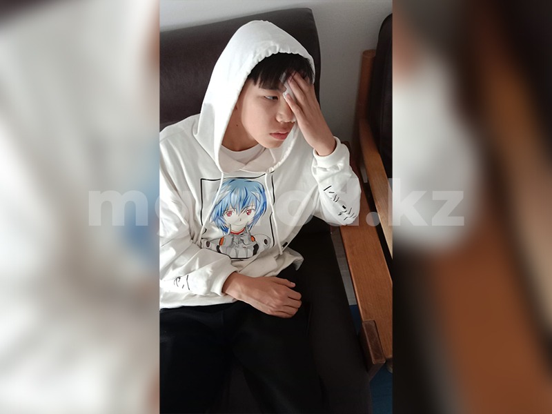 Слепому мальчику из Уральска не хватает денег на операцию